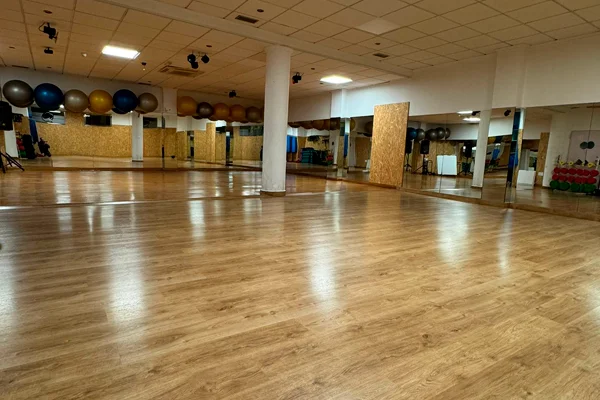 Sala funcional Sala de actividades dirigidas y entrenamiento funcional en Entrena-T Roquetas de Mar